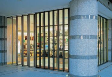 透明/横引シャッター